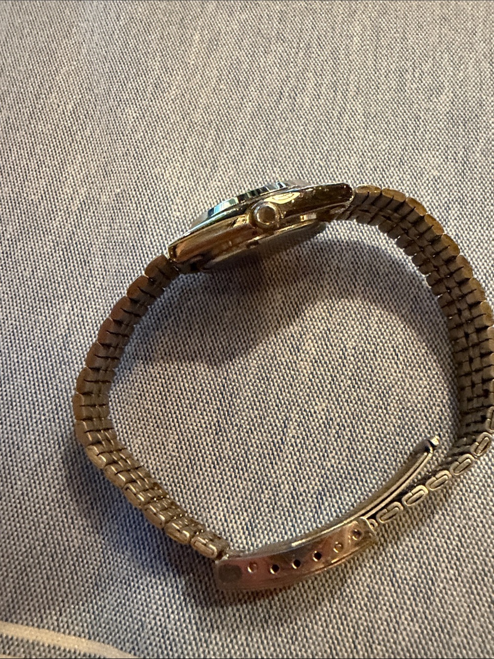 Vintage ladies Seiko watch needs battery - Picture 3 of 5